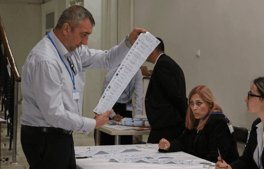 Moldova’s pro-EU party leads polls in election fraught with Russian interference claims